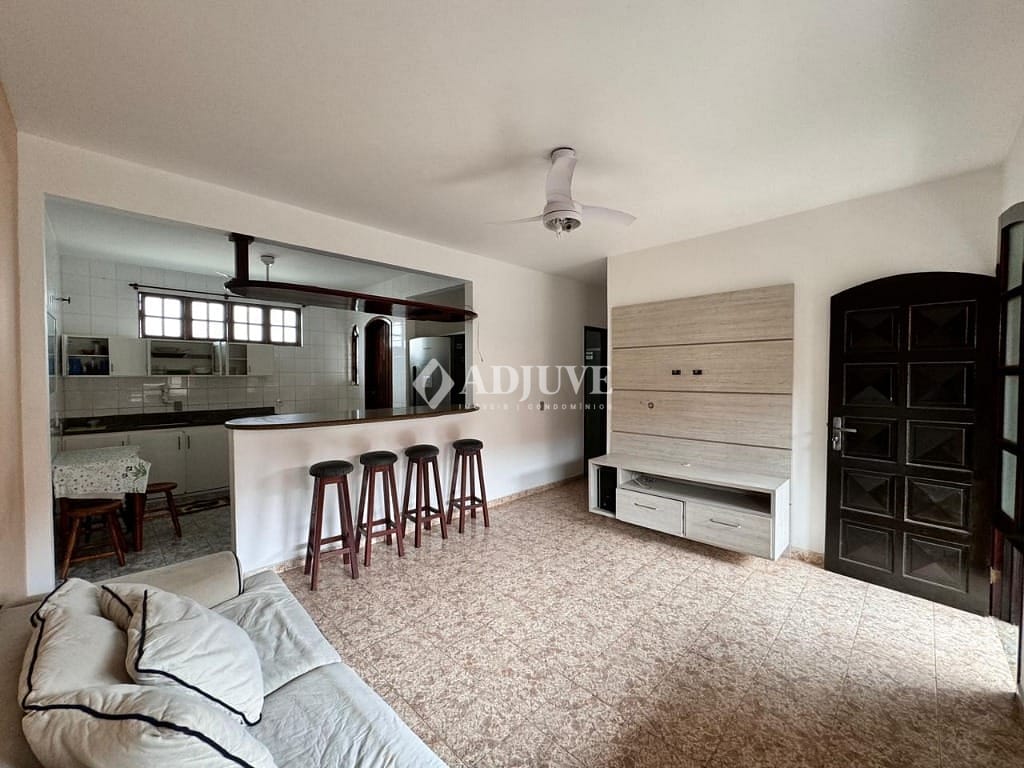 Apartamento à venda com 2 quartos, 85m² - Foto 4