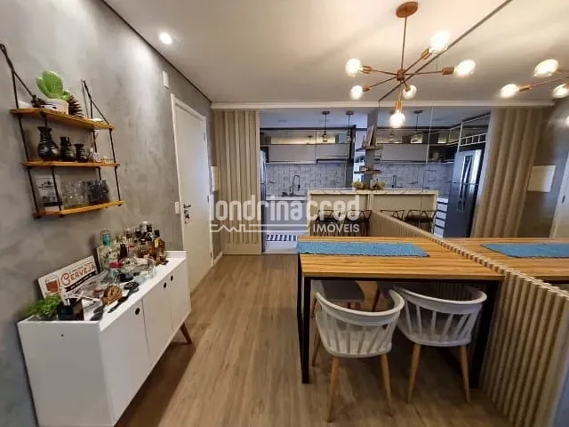 Apartamento 2 quartos e 1 banheiro, à venda, no bairro Leonor em Londrina
