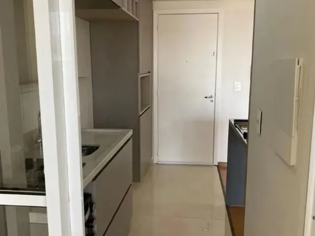 Apartamento 2 quartos e 1 banheiro, para alugar, no bairro Emiliano Perneta em Pinhais