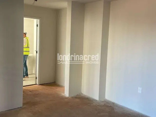 Apartamento 1 quarto e 1 banheiro, à venda, no bairro Ernani em Londrina