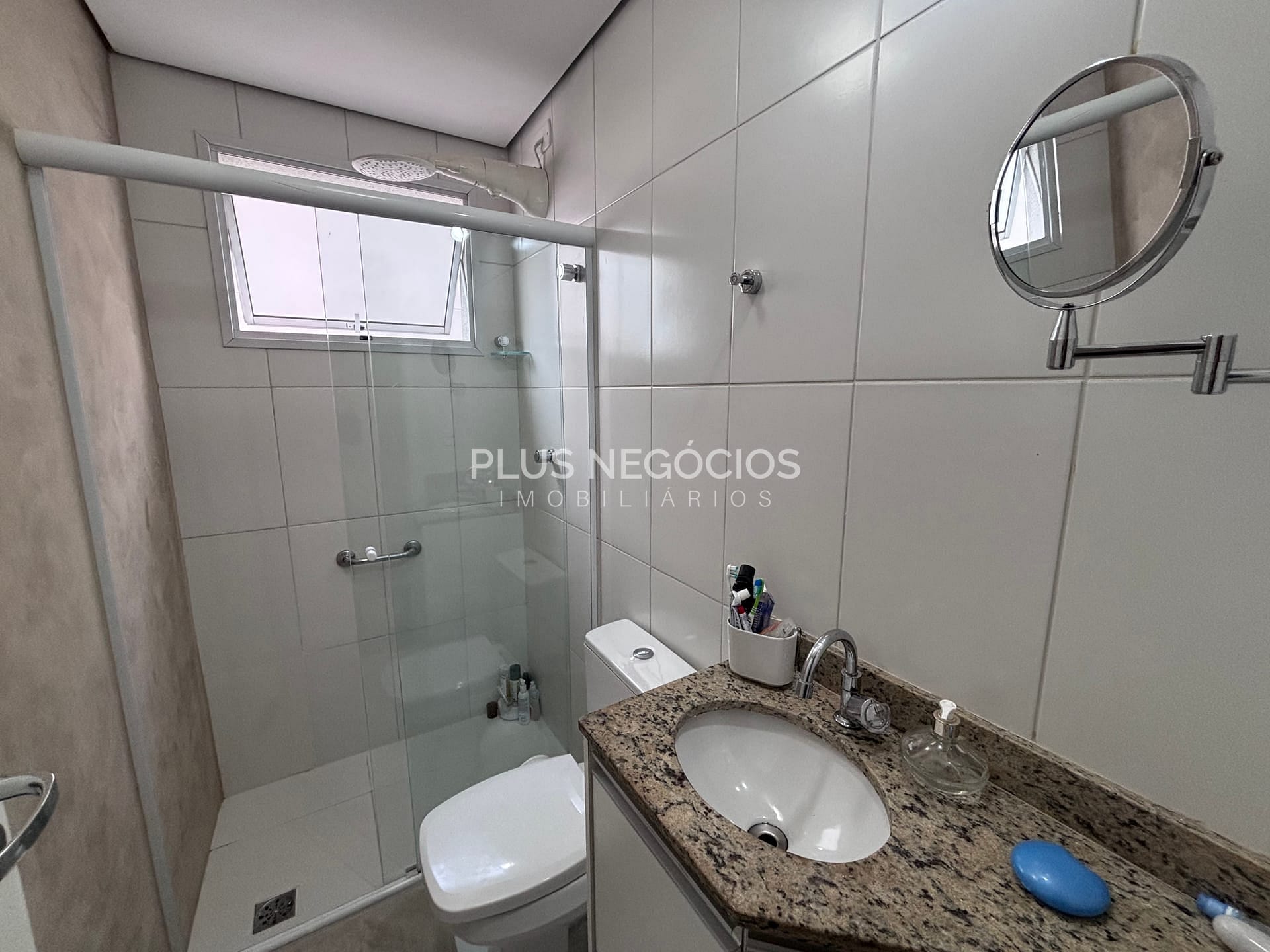 Apartamento à venda com 2 quartos, 72m² - Foto 46