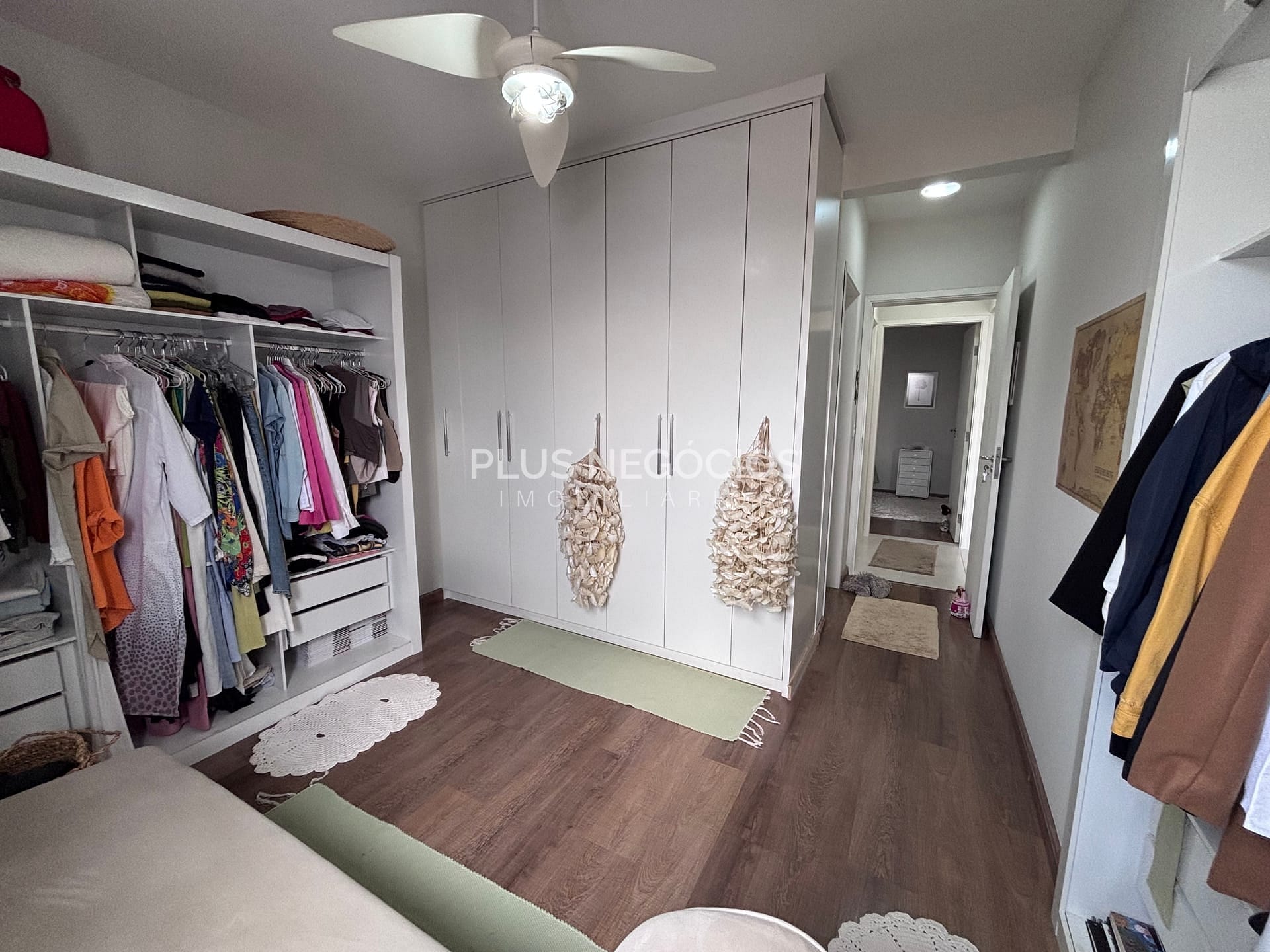 Apartamento à venda com 2 quartos, 72m² - Foto 49