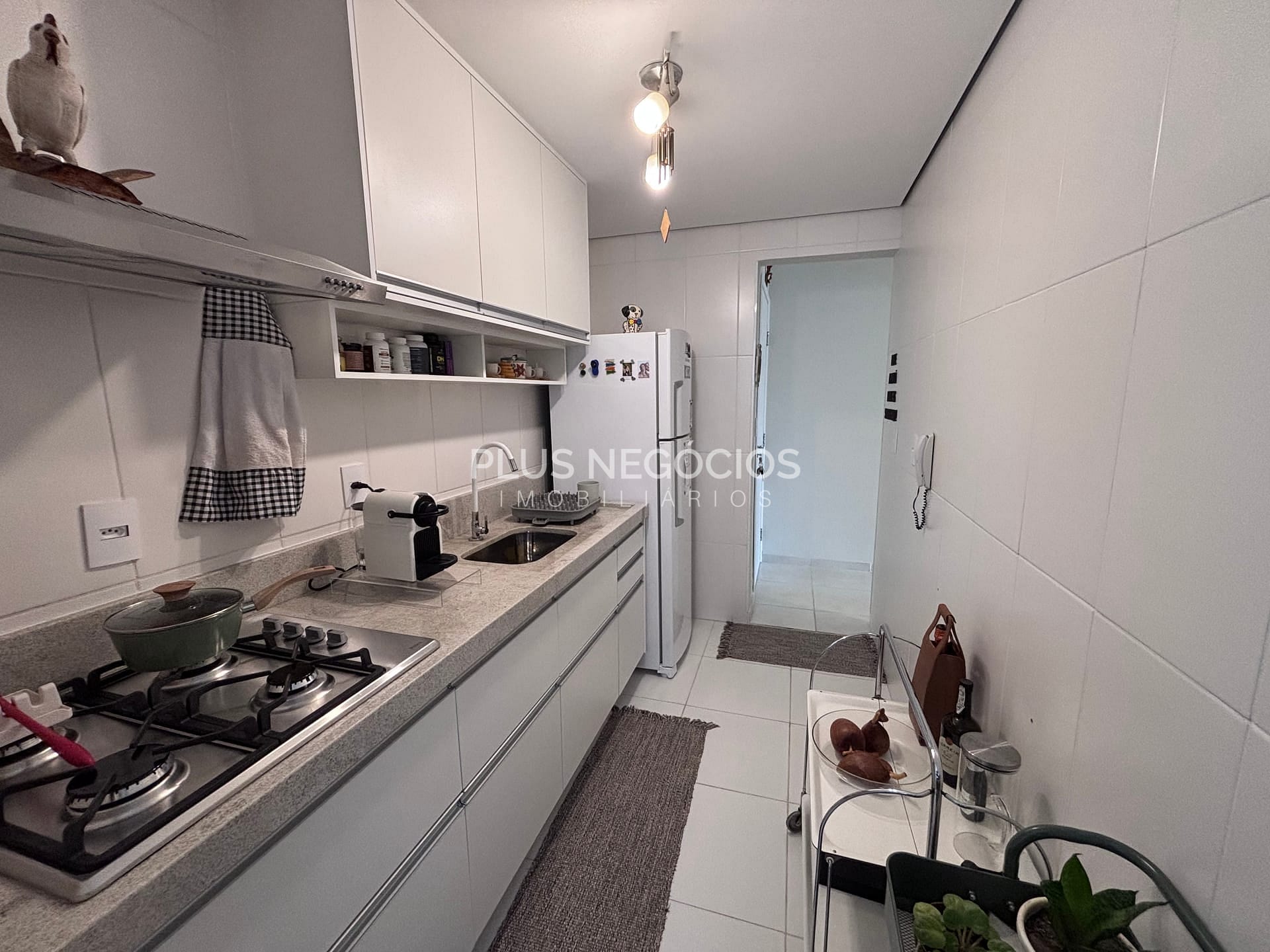 Apartamento à venda com 2 quartos, 72m² - Foto 20