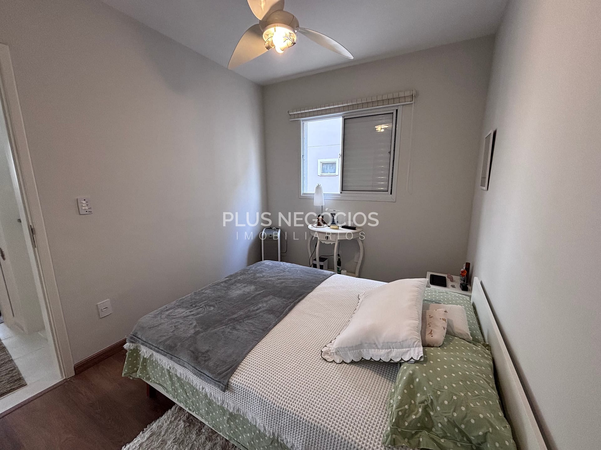 Apartamento à venda com 2 quartos, 72m² - Foto 21