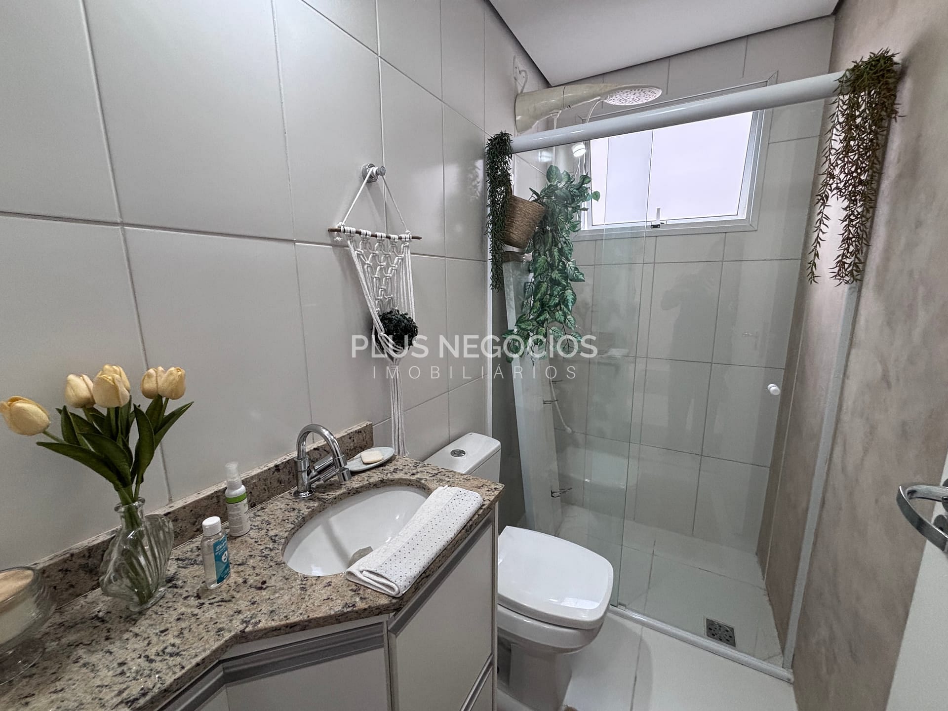 Apartamento à venda com 2 quartos, 72m² - Foto 55