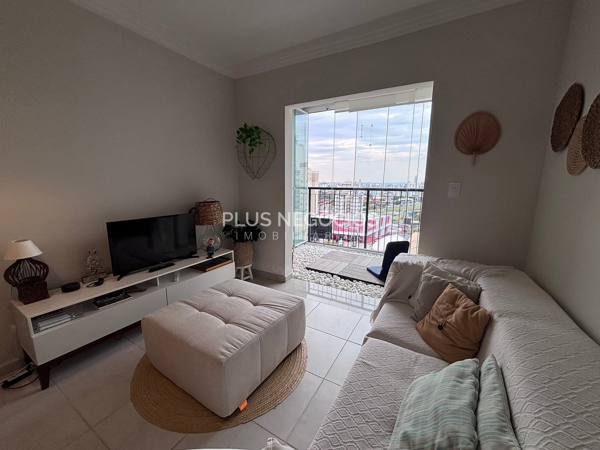 Apartamento à venda com 2 quartos, 72m² - Foto 27