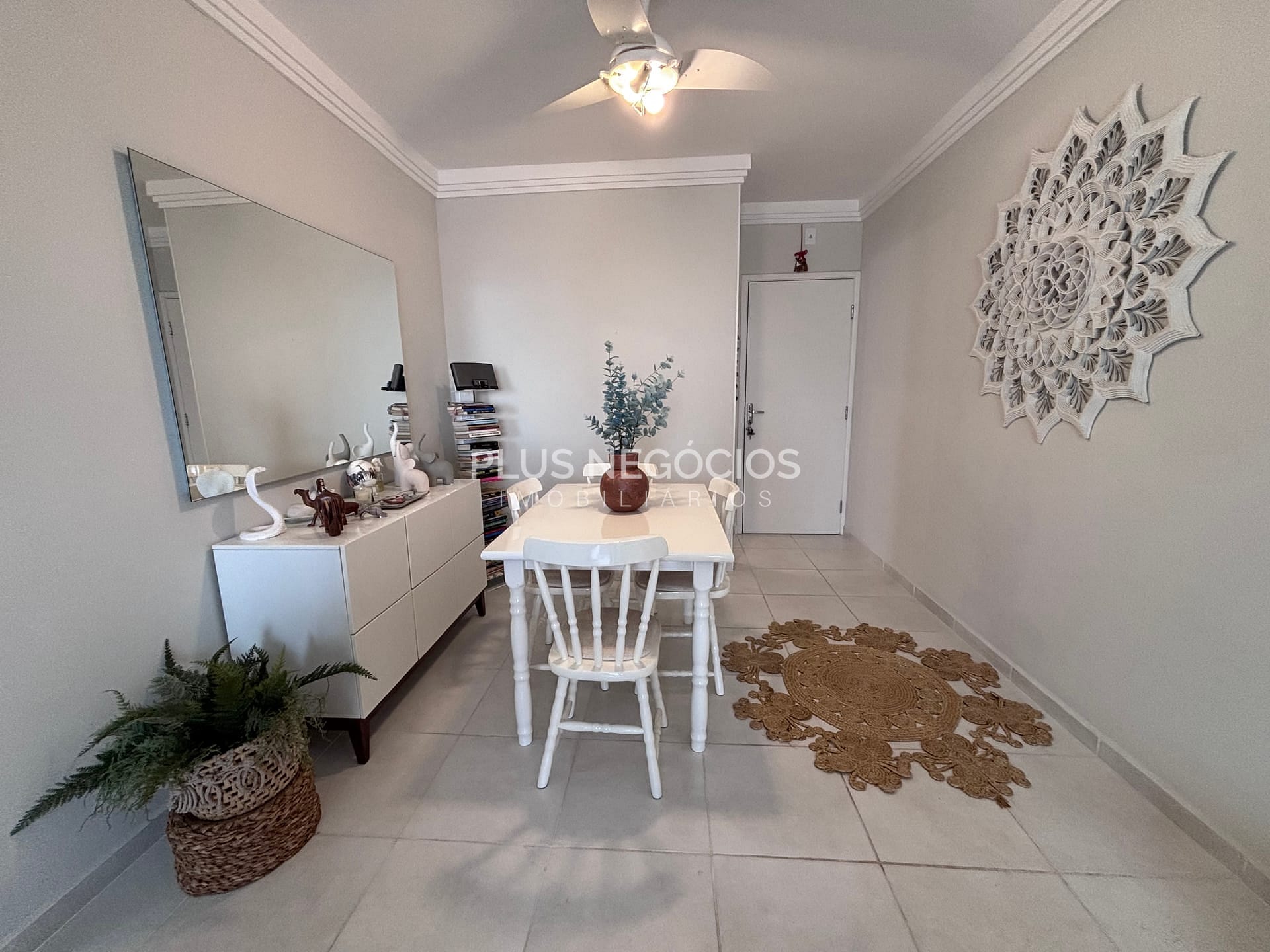 Apartamento à venda com 2 quartos, 72m² - Foto 34