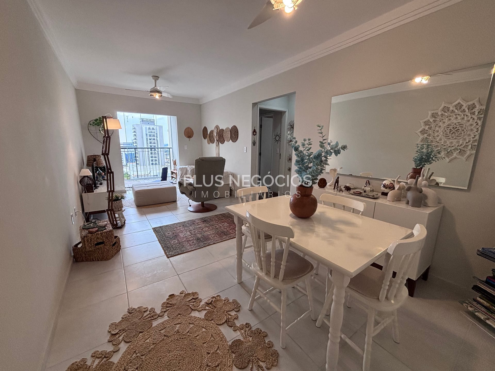 Apartamento à venda com 2 quartos, 72m² - Foto 37