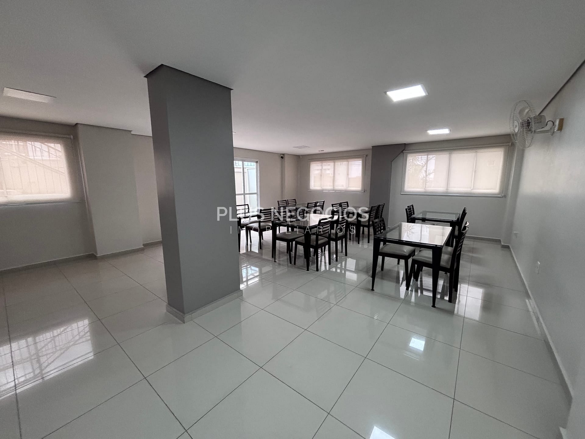 Apartamento à venda com 2 quartos, 72m² - Foto 39