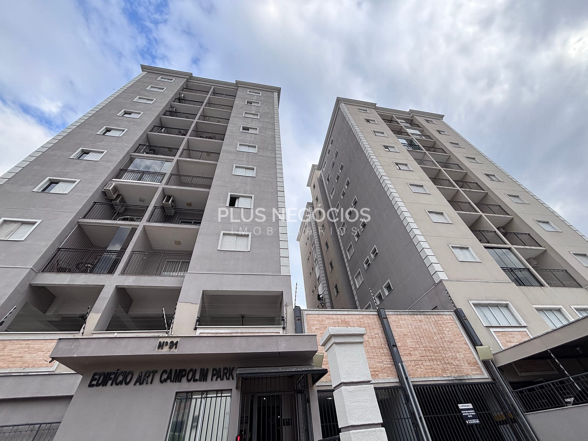 Apartamento à venda com 2 quartos, 72m² - Foto 17