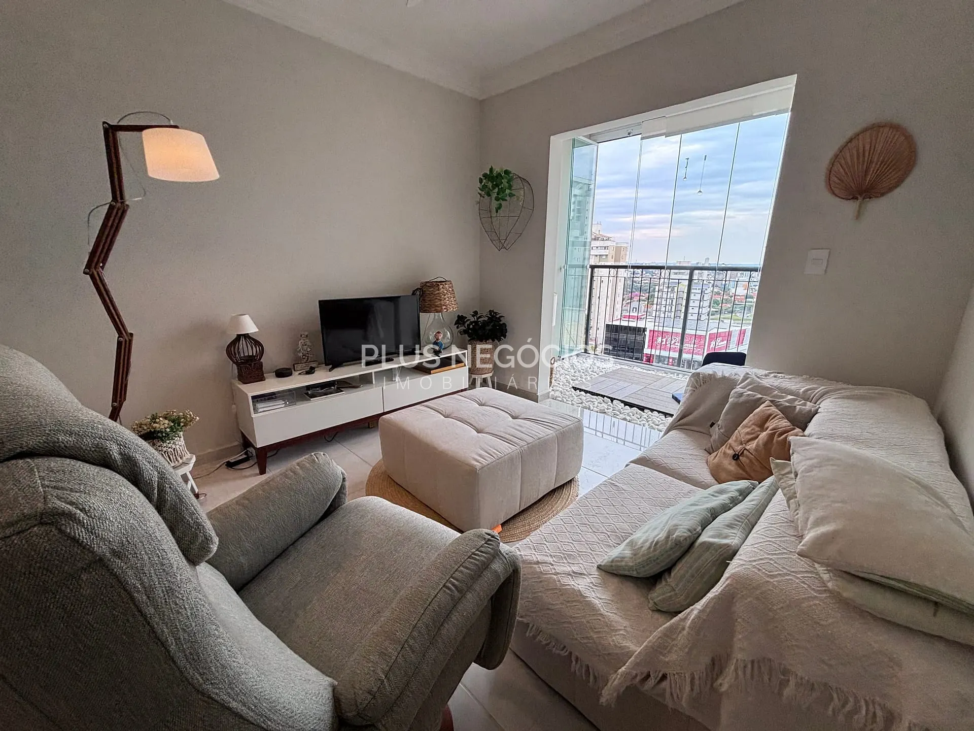 Apartamento, 2 quartos, 72 m² - Foto 1