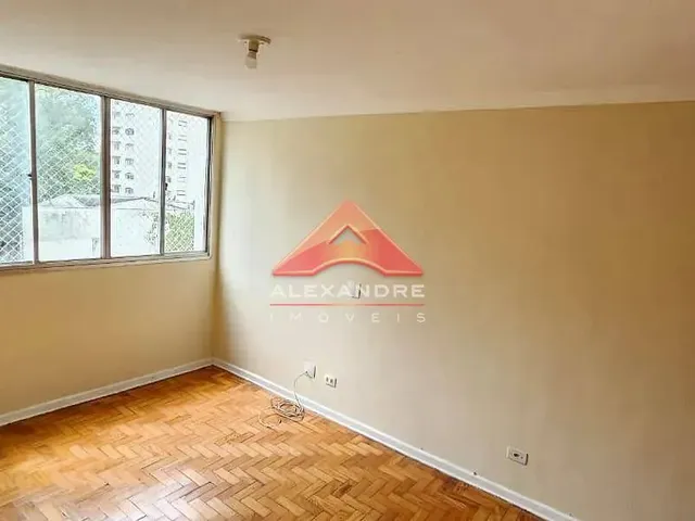 Apartamento com 10m² 1 quarto e 1 banheiro, para alugar, no bairro Vila Adyana em São José Dos Campos