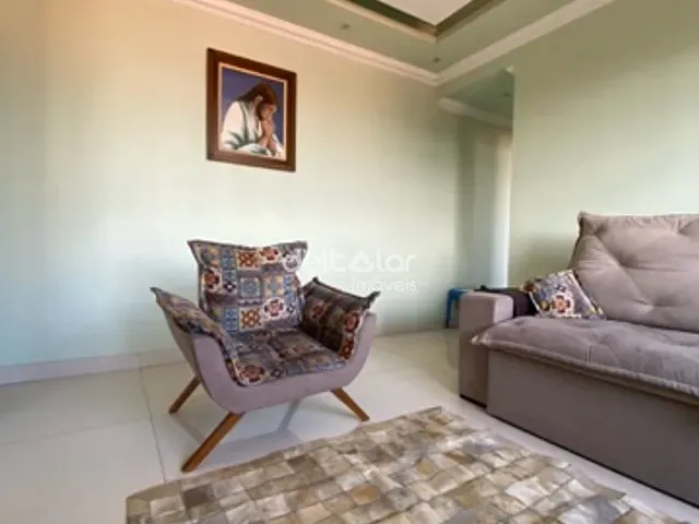 Apartamento 2 quartos e 2 banheiros, para alugar, no bairro Castelo em Belo Horizonte