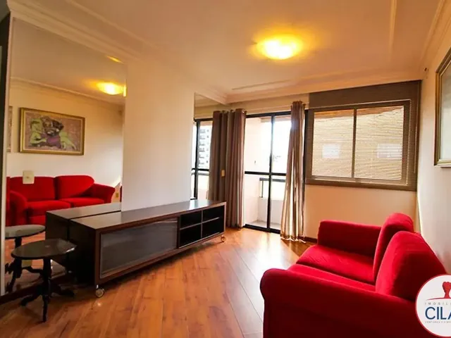 Apartamento 1 quarto e 1 banheiro, para alugar, no bairro Centro em Curitiba