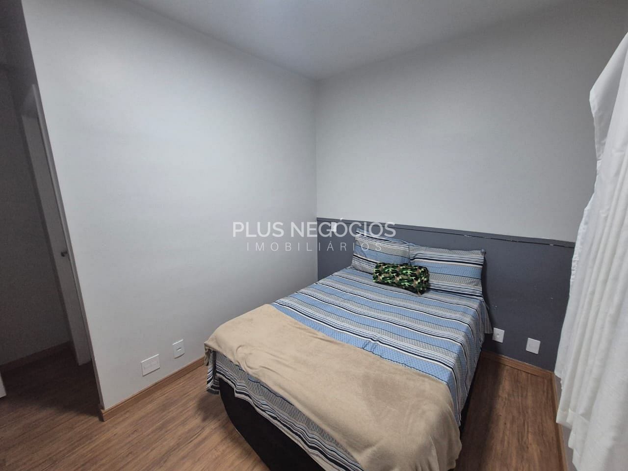 Apartamento à venda com 2 quartos, 63m² - Foto 5