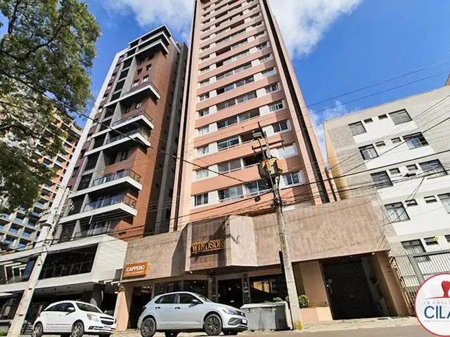 Apartamento 1 quarto e 1 banheiro, para alugar, no bairro Centro em Curitiba