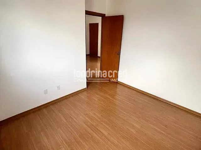 Apartamento 2 quartos e 1 banheiro, à venda, no bairro Jardim Morumbi em Londrina