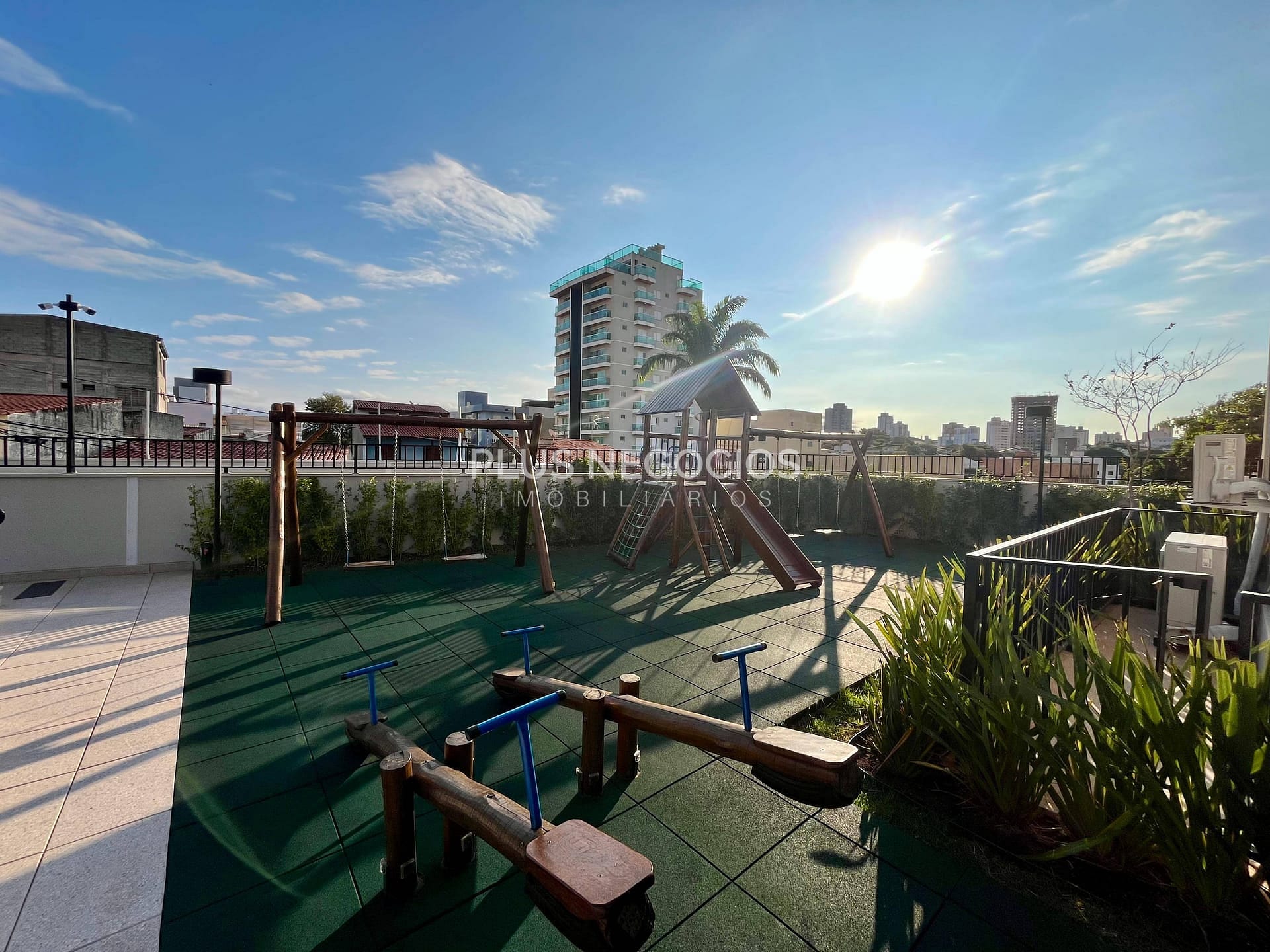 Apartamento à venda com 3 quartos, 107m² - Foto 34