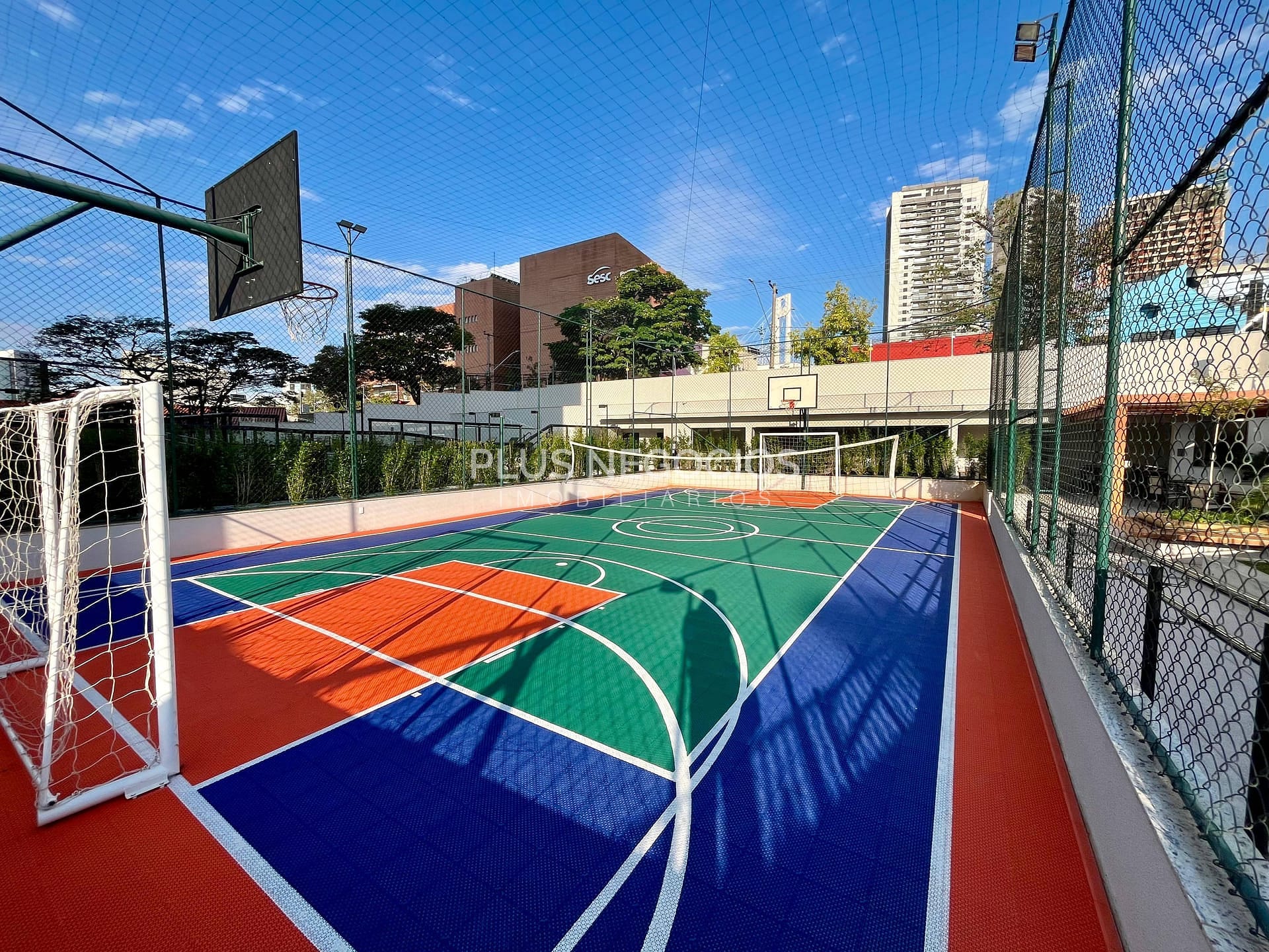 Apartamento à venda com 3 quartos, 107m² - Foto 33