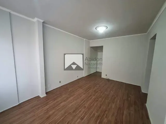 Apartamento com 70m² 2 quartos e 1 banheiro, para alugar, no bairro Centro em Niterói