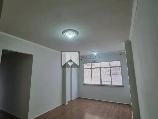 Apartamento com 70m² 2 quartos e 1 banheiro, para alugar, no bairro Centro em Niterói