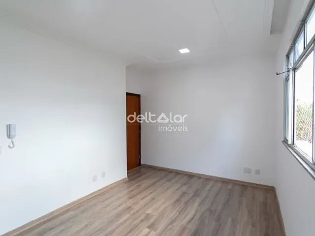 Apartamento com 59m² 3 quartos e 1 banheiro, à venda, no bairro Heliópolis em Belo Horizonte