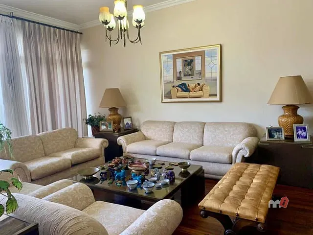 Apartamento 4 quartos e 2 banheiros, à venda, no bairro Centro em Petrópolis