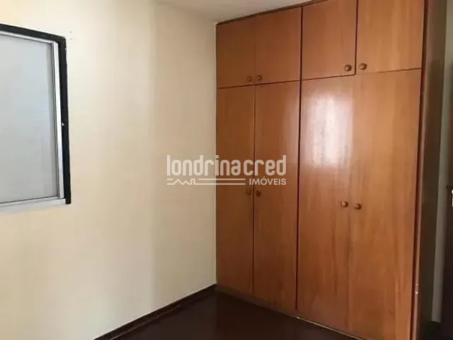 Apartamento com 90m² 2 quartos e 1 banheiro, à venda, no bairro Centro em Londrina