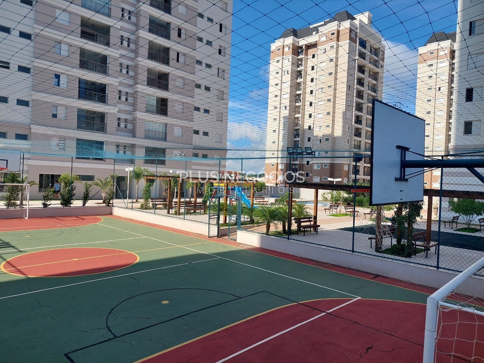 Apartamento para alugar com 3 quartos, 90m² - Foto 14