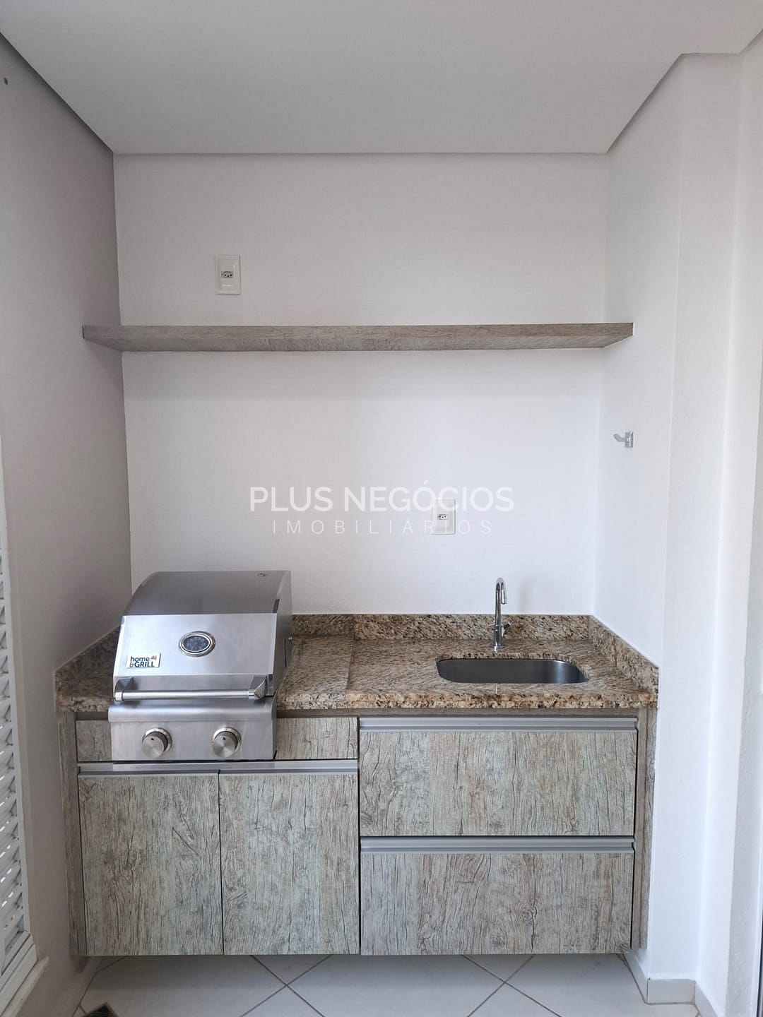 Apartamento para alugar com 3 quartos, 90m² - Foto 2