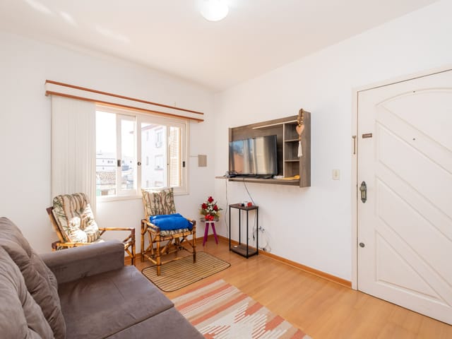 Apartamento com 160m² 3 quartos e 2 banheiros, à venda, no bairro Centro em Pelotas