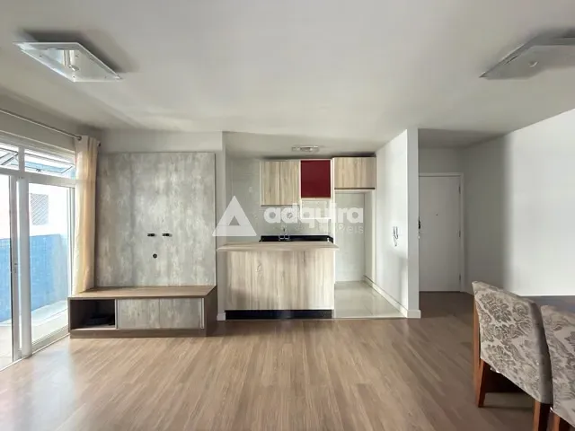 Apartamento 2 quartos e 2 banheiros, para alugar, no bairro Centro em Ponta Grossa
