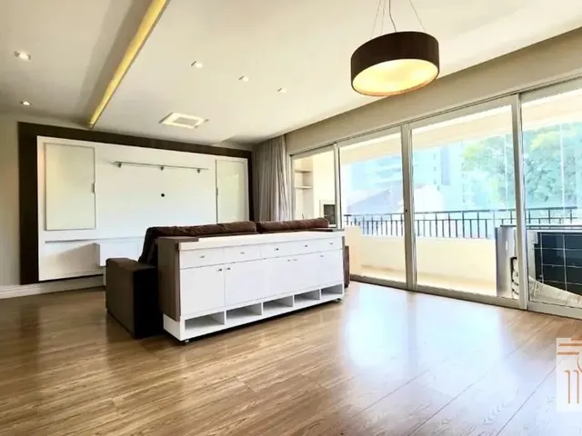 Apartamento 3 quartos e 2 banheiros, à venda, no bairro Cristo Rei em Curitiba