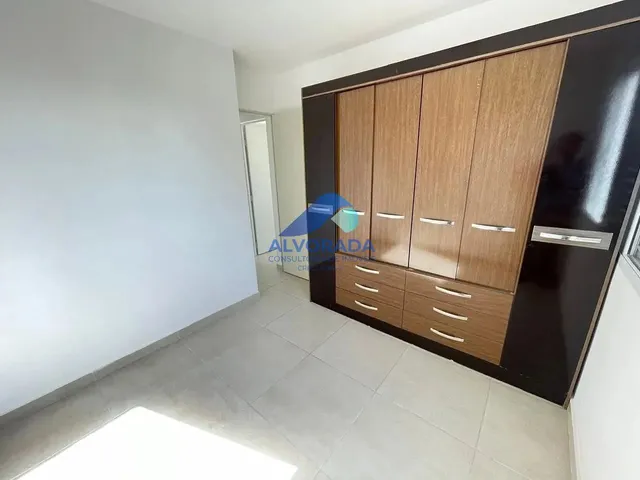 Apartamento com 10m² 2 quartos e 1 banheiro, para alugar, no bairro Vila Mascarenhas em São José Dos Campos