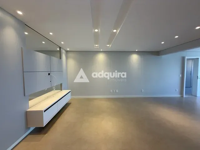 Apartamento com 225m² 3 quartos e 4 banheiros, para alugar, no bairro Centro em Ponta Grossa