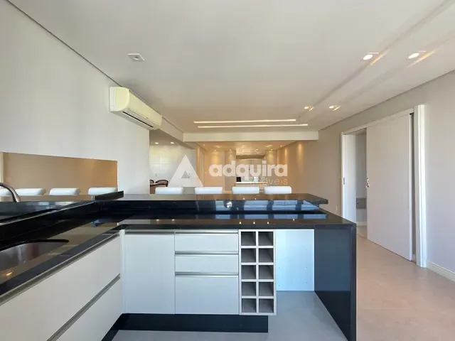 Apartamento com 225m² 3 quartos e 4 banheiros, para alugar, no bairro Centro em Ponta Grossa