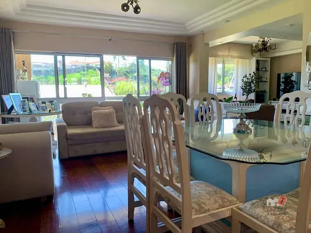 Apartamento à venda, no bairro Valparaíso em Petrópolis