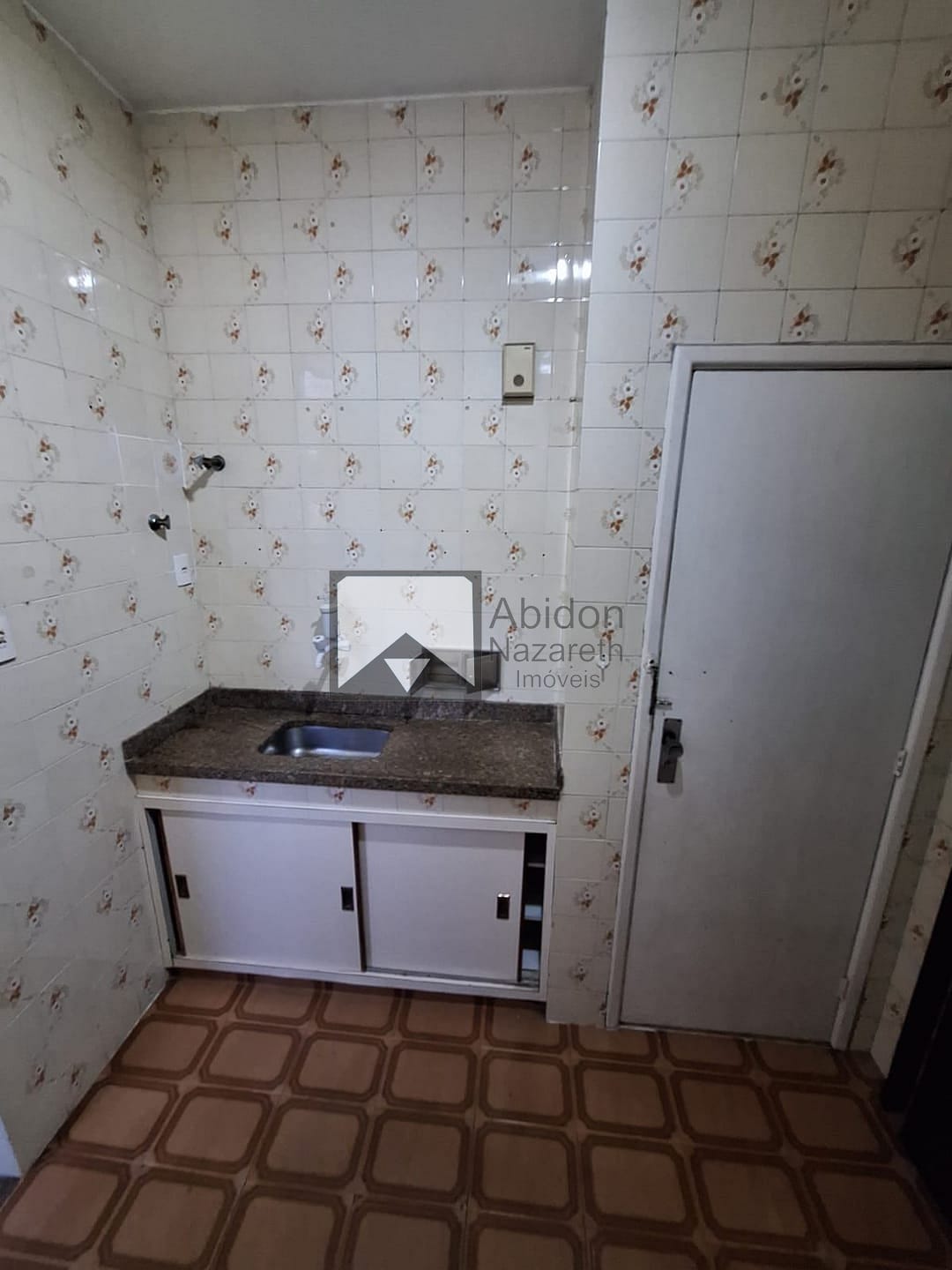 Apartamento à venda e aluguel com 2 quartos, 75m² - Foto 18