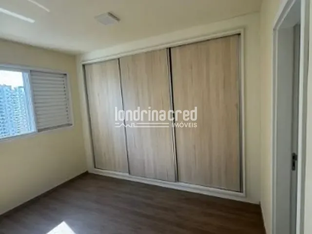 Apartamento 3 quartos e 2 banheiros, para alugar, no bairro Gleba Fazenda Palhano em Londrina