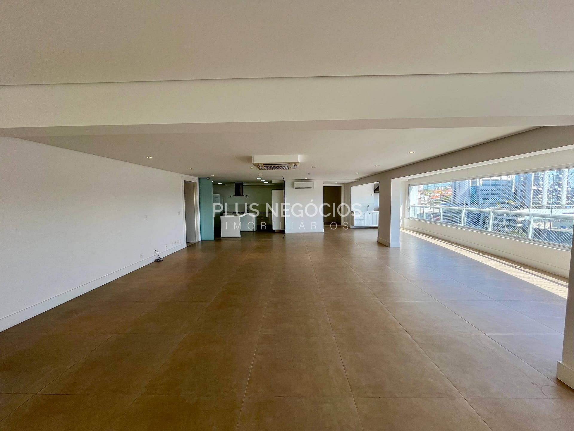 Apartamento, 4 quartos, 342 m² - Foto 1