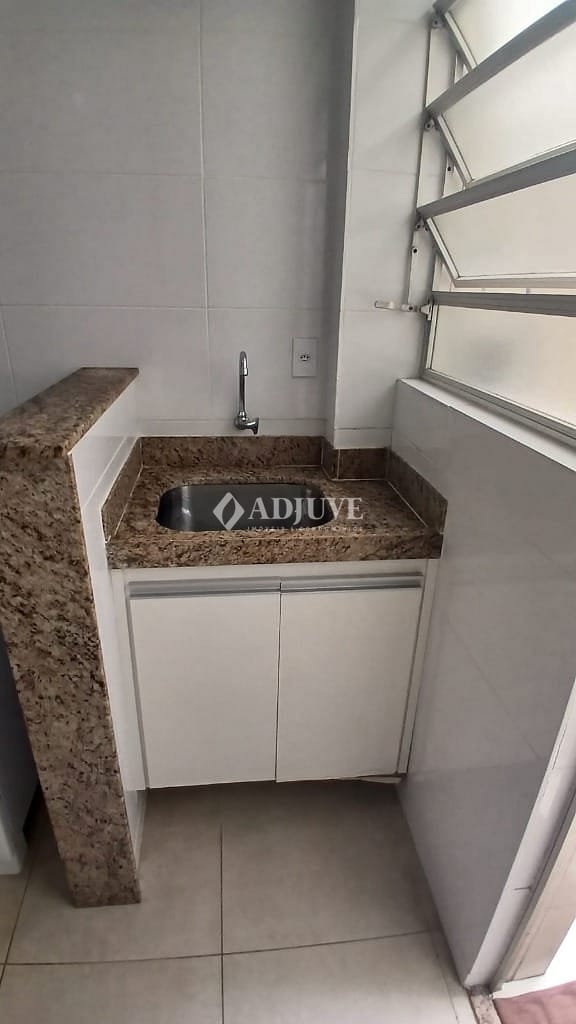 Apartamento à venda com 2 quartos, 68m² - Foto 6