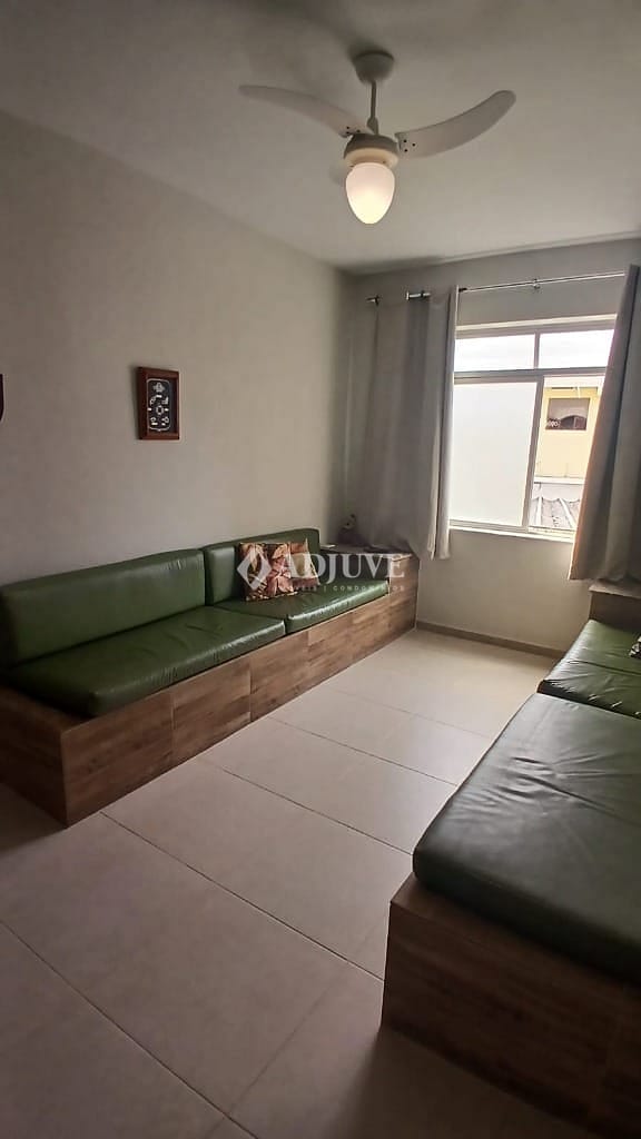 Apartamento à venda com 2 quartos, 68m² - Foto 10