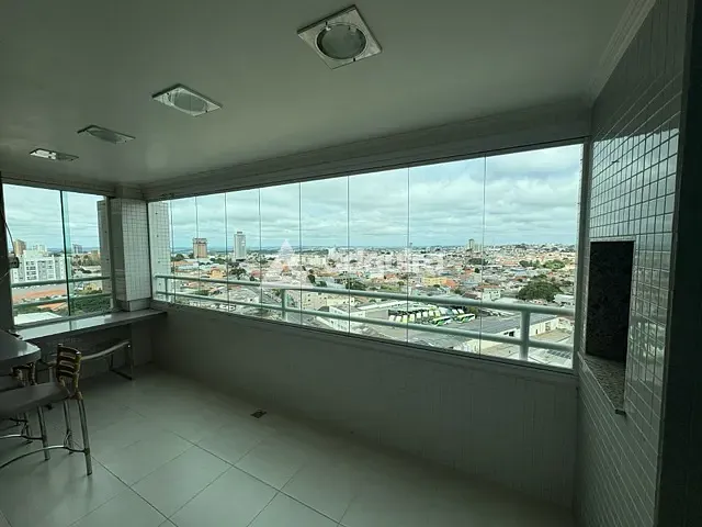 Apartamento com 170m² 3 quartos e 3 banheiros, à venda, no bairro Centro em Ponta Grossa