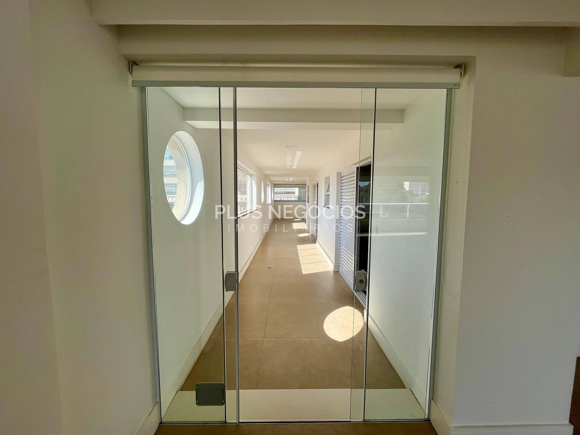Apartamento à venda e aluguel com 4 quartos, 342m² - Foto 15