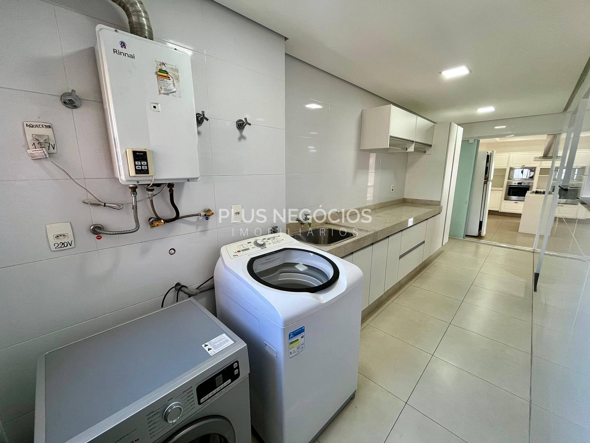 Apartamento à venda e aluguel com 4 quartos, 342m² - Foto 18