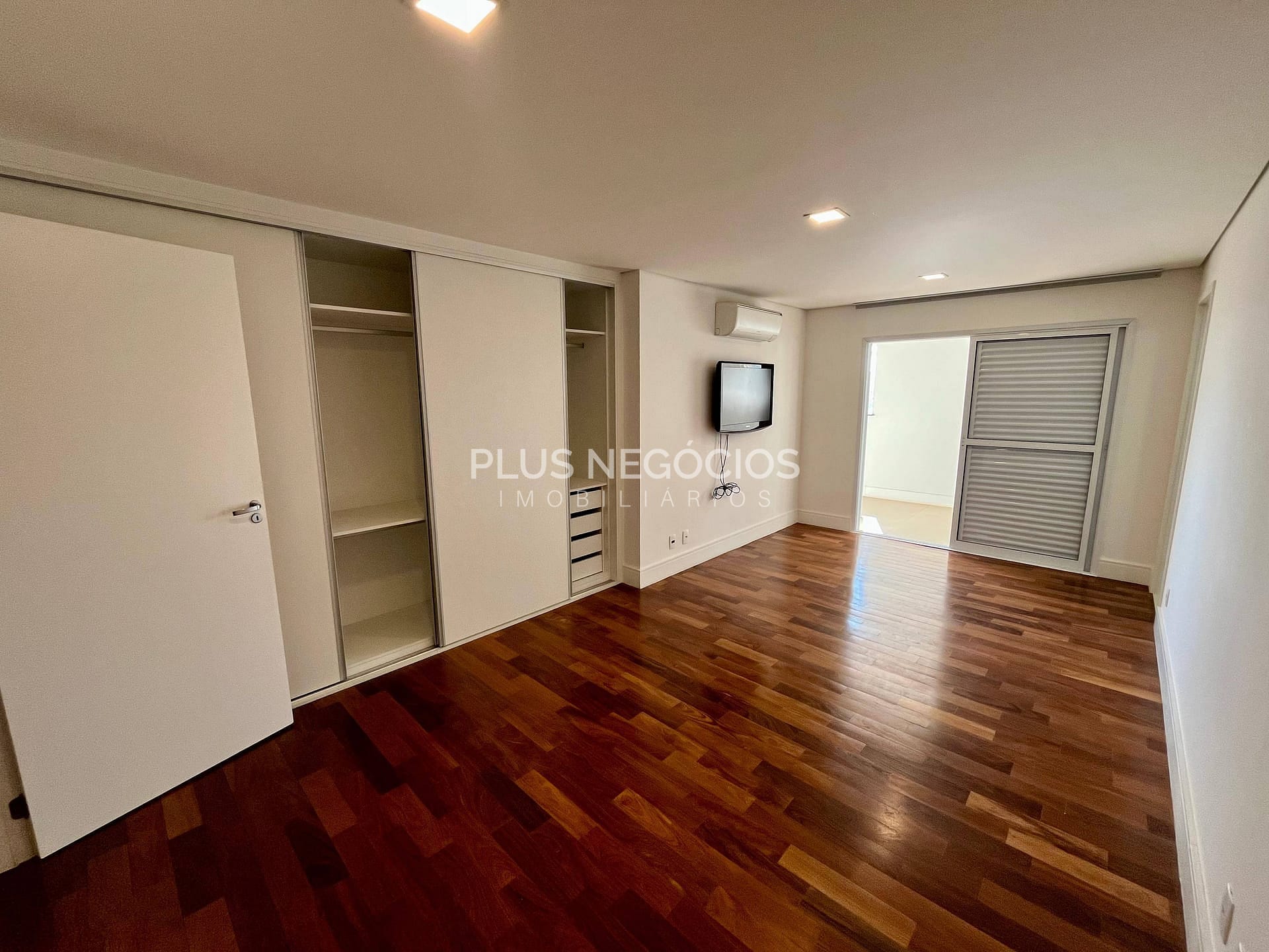 Apartamento à venda e aluguel com 4 quartos, 342m² - Foto 24