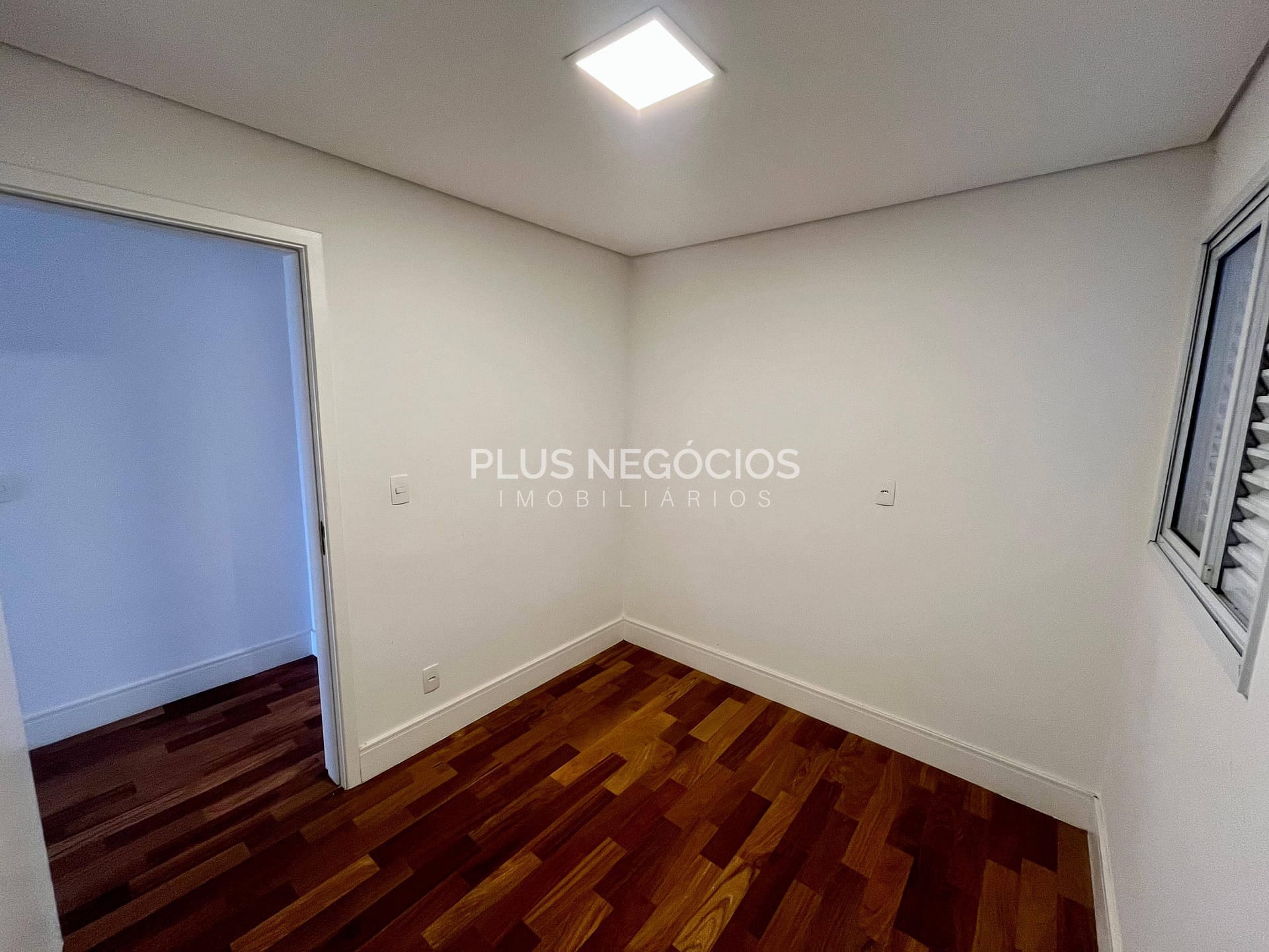 Apartamento à venda e aluguel com 4 quartos, 342m² - Foto 28