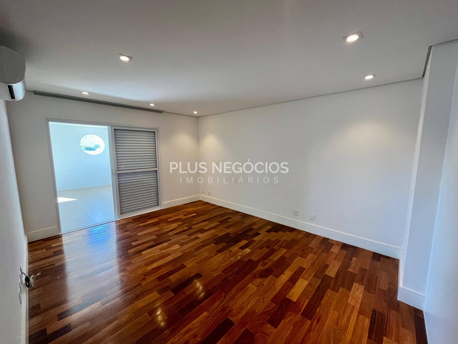 Apartamento à venda e aluguel com 4 quartos, 342m² - Foto 32