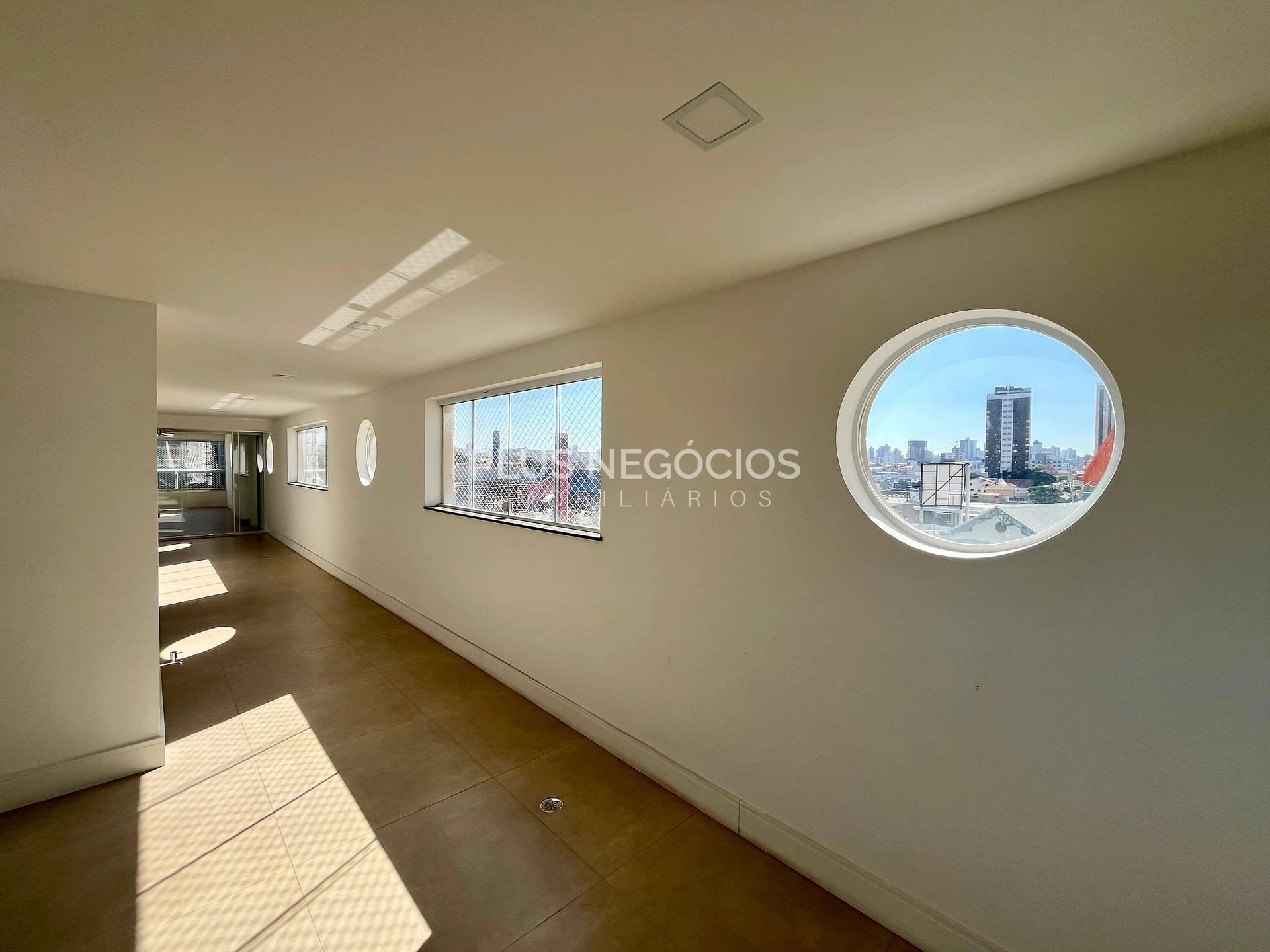 Apartamento à venda e aluguel com 4 quartos, 342m² - Foto 7