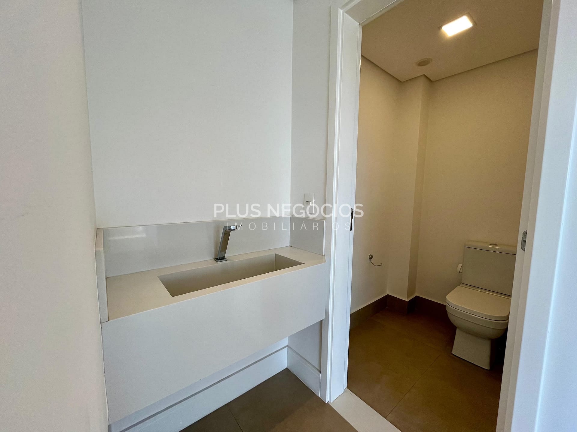 Apartamento à venda e aluguel com 4 quartos, 342m² - Foto 41